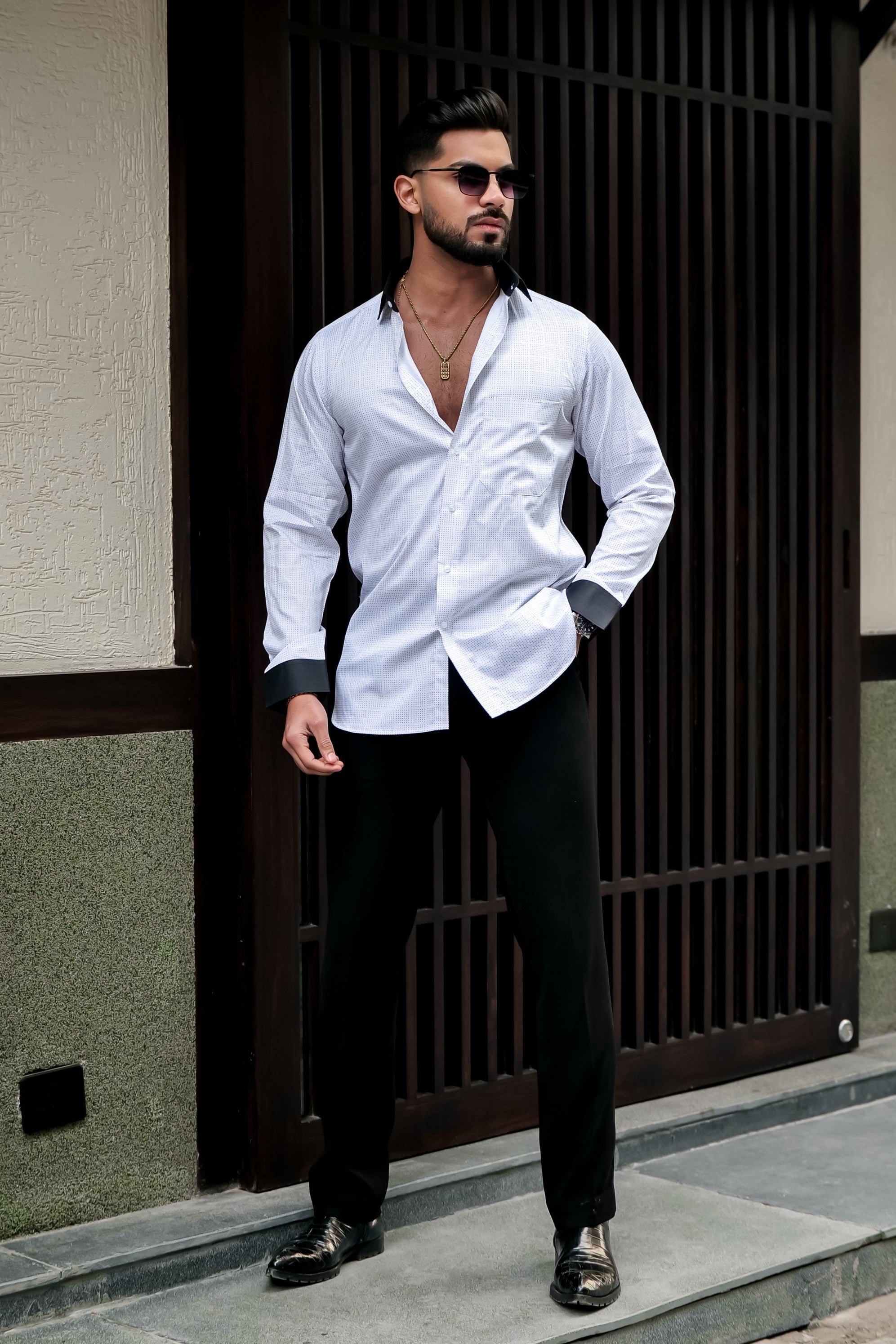 BRIGHT WHITE BLACK CUFFS AND DOBBY TEXTURED PREMIUM GIZA COTTON SHIRT