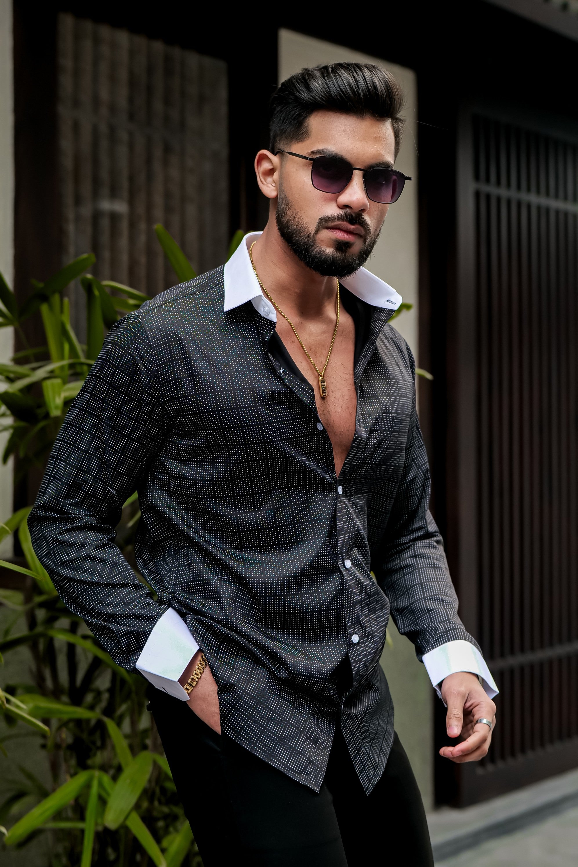 BRIGHT BLACK SHIRT WHITE CUFFS AND DOBBY TEXTURED PREMIUM GIZA COTTON SHIRT