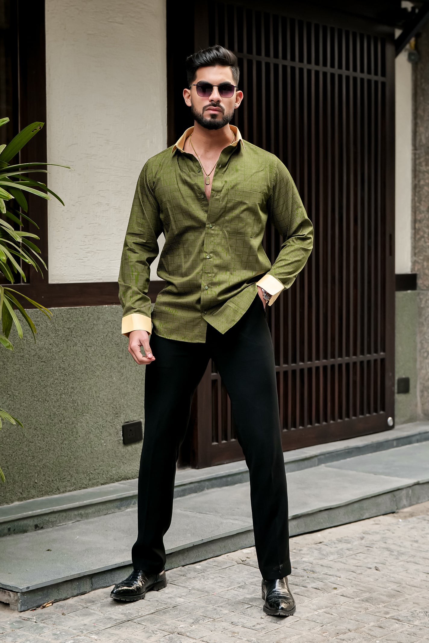 BRIGHT GREEN SHIRT YELLOW MATCHING CUFFS AND DOBBY TEXTURED PREMIUM GIZA COTTON SHIRT (Copy)