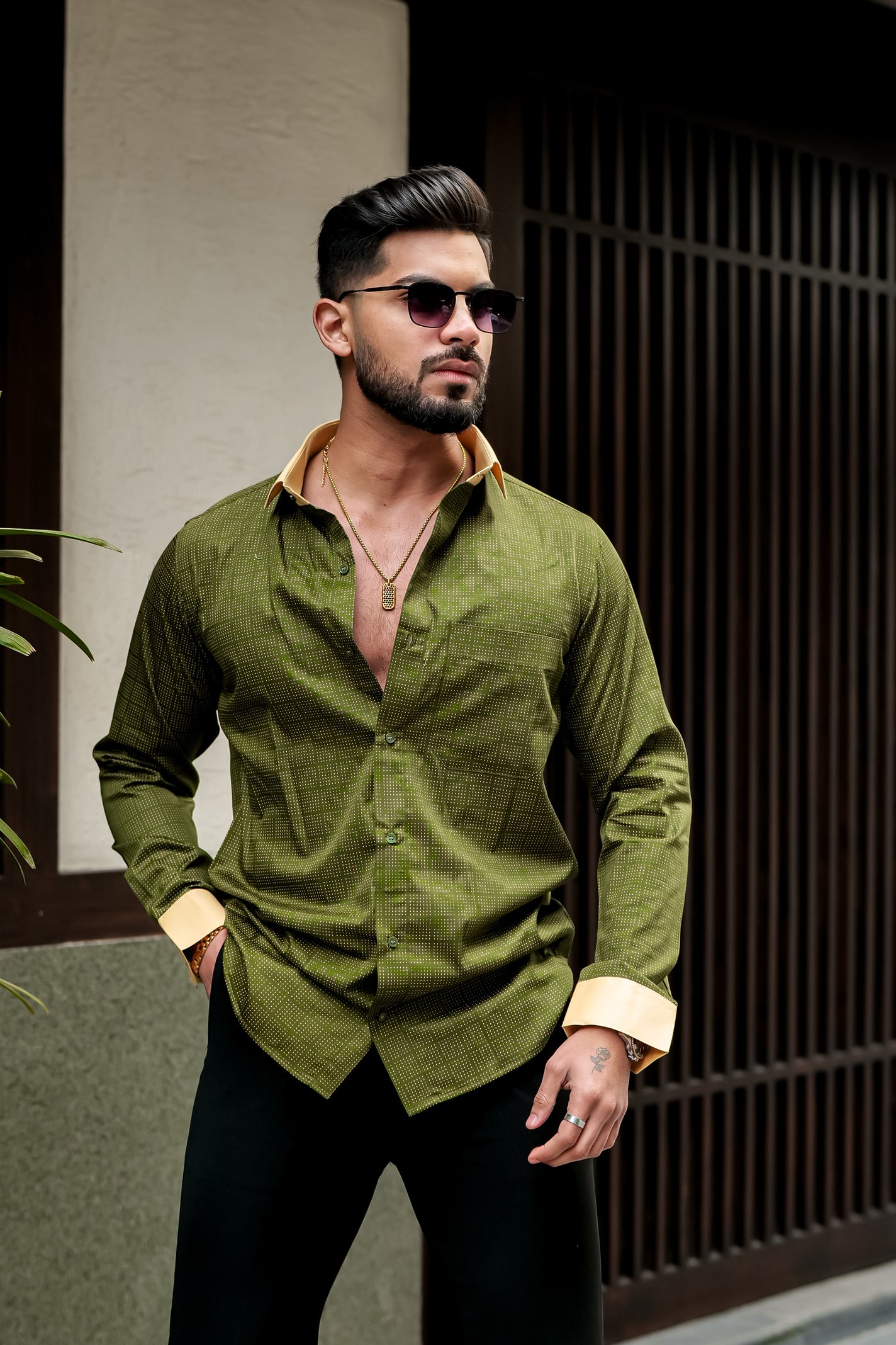 BRIGHT GREEN SHIRT YELLOW MATCHING CUFFS AND DOBBY TEXTURED PREMIUM GIZA COTTON SHIRT (Copy)