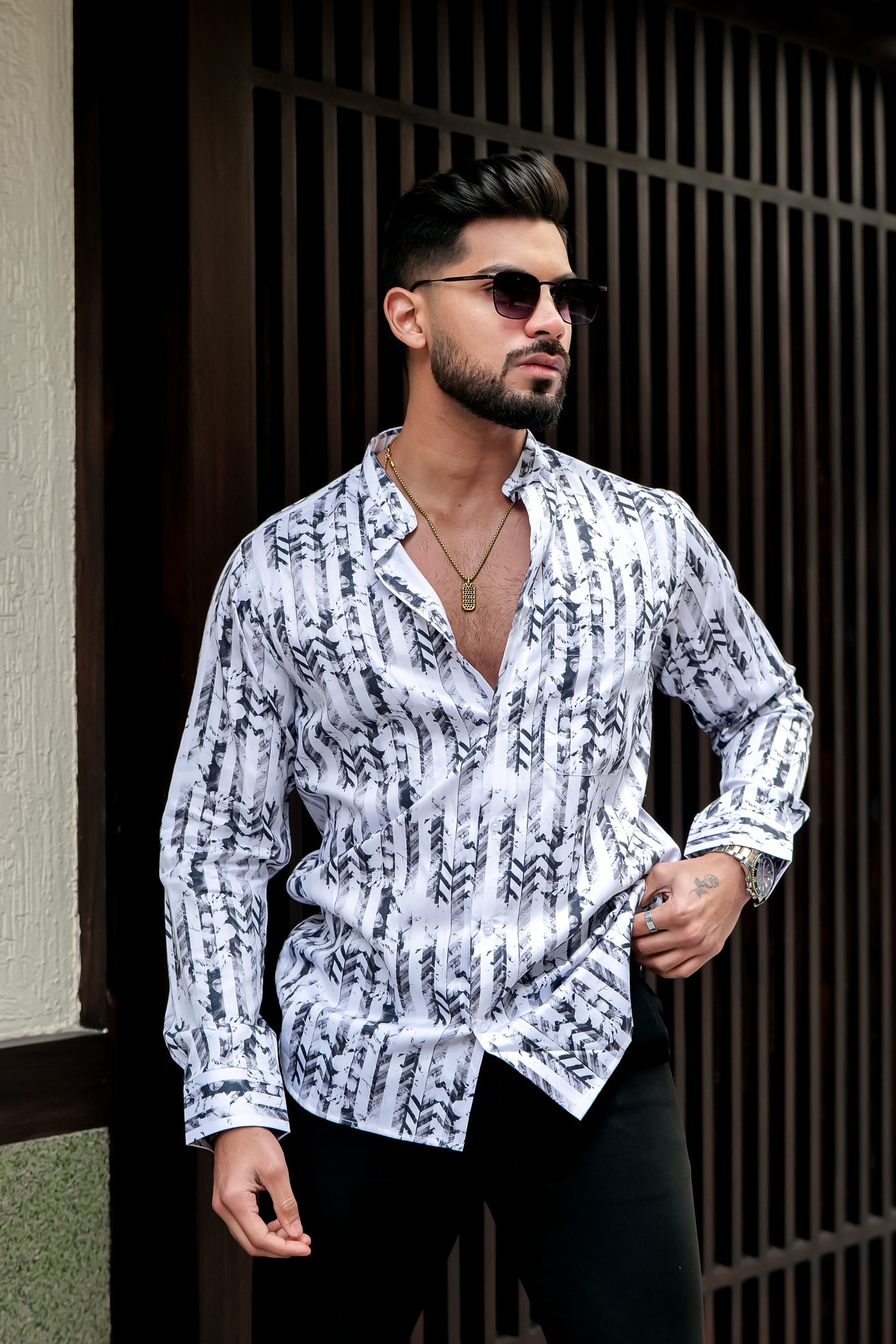 GREAY STUCEURE PRINT PREMIUM SHIRT